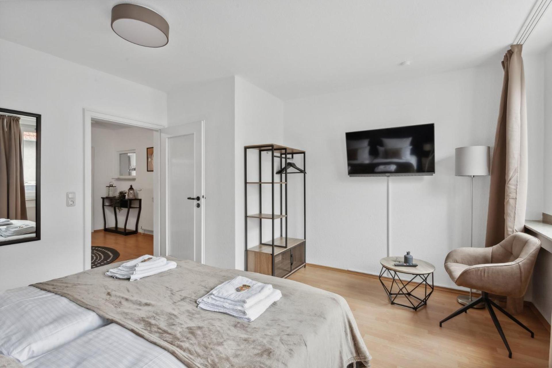 Charysma - Billard-Loft, Fussgaengerzone, Schlafzimmer Mit Smart-Tv, Parkplatz Hamelin Kültér fotó